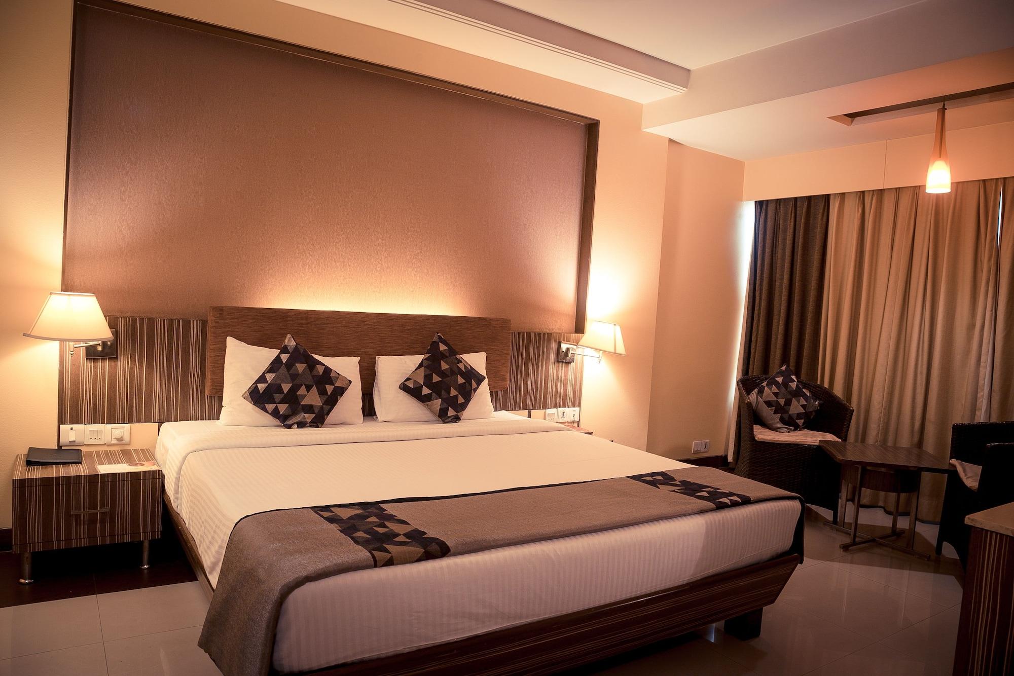Kapila Business Hotel Πούνε Εξωτερικό φωτογραφία