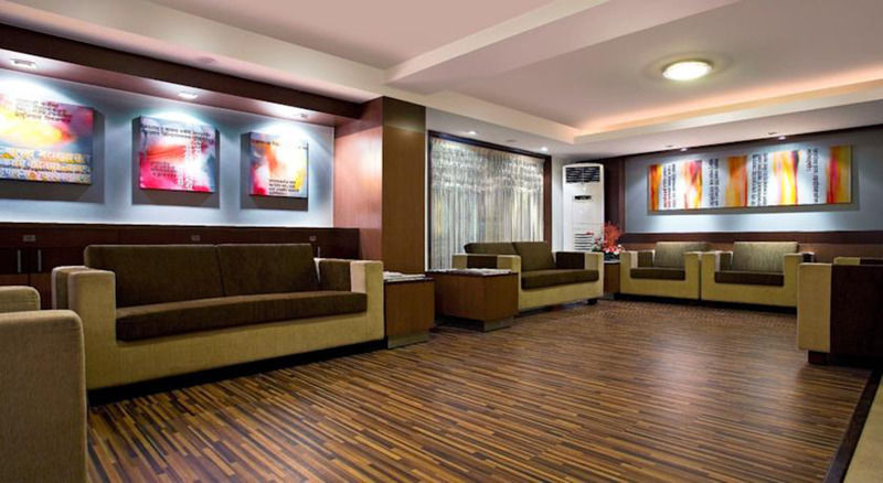 Kapila Business Hotel Πούνε Εξωτερικό φωτογραφία