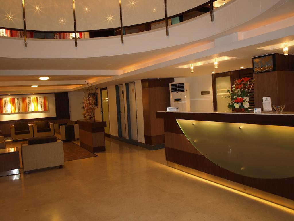 Kapila Business Hotel Πούνε Εξωτερικό φωτογραφία