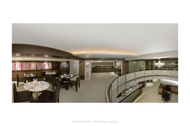 Kapila Business Hotel Πούνε Εξωτερικό φωτογραφία