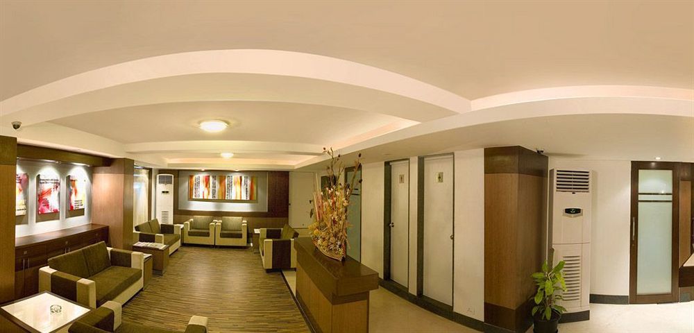 Kapila Business Hotel Πούνε Εξωτερικό φωτογραφία