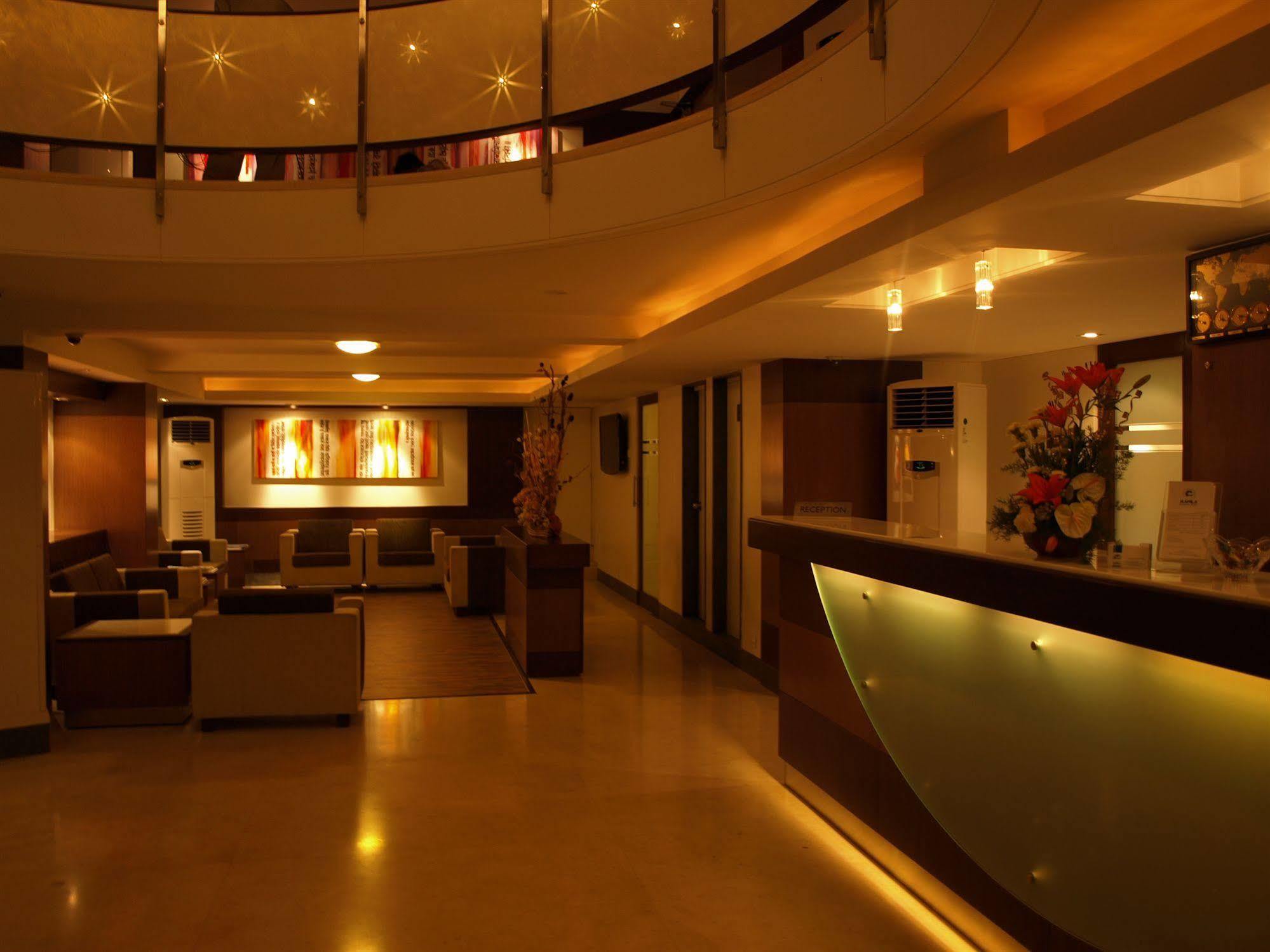Kapila Business Hotel Πούνε Εξωτερικό φωτογραφία